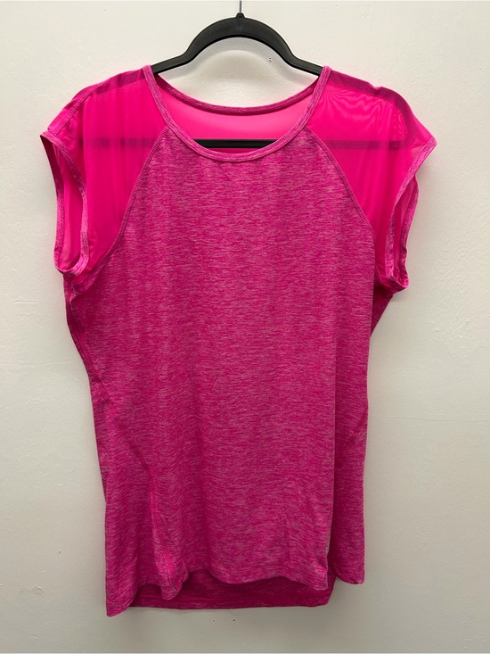 Tops - Reebok Shirt